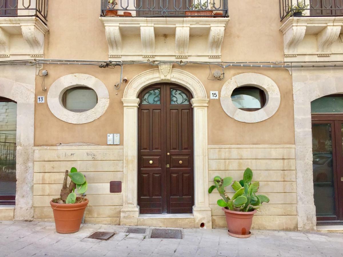 Suite La Piazza Syracuse Esterno foto